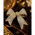 Broșă Royal Ribbon