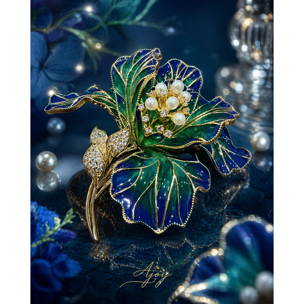 Broșă Graceful Flower