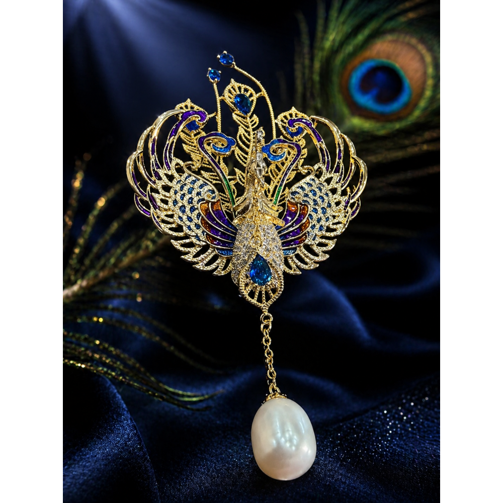 Broșă Majestic Peacock