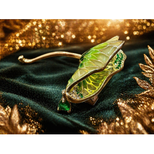 Broșă Elegant Lotus