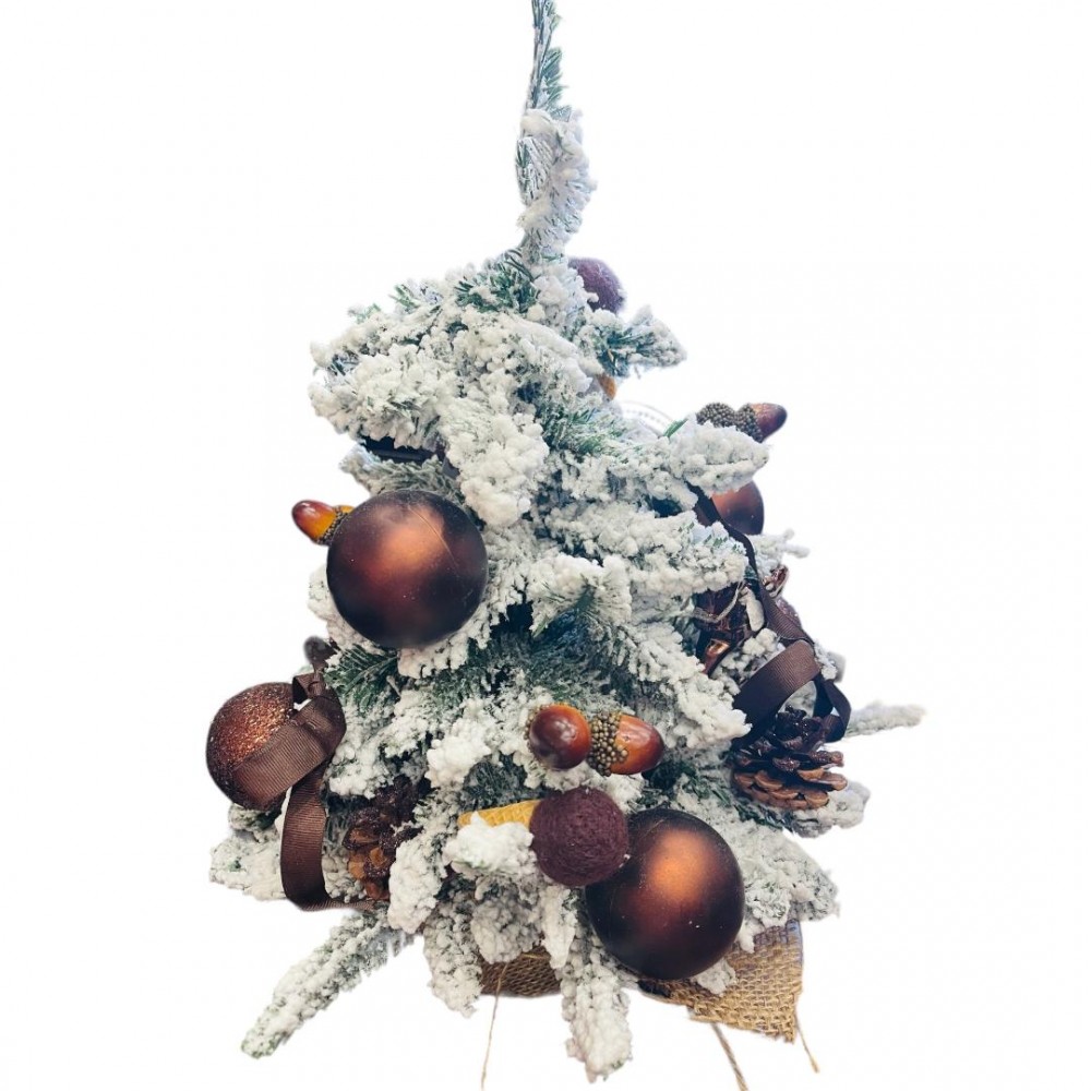 Bradut Artificial cu Ghinde si Globuri Maronii Bradut Artificial cu Ghinde si Globuri Maronii